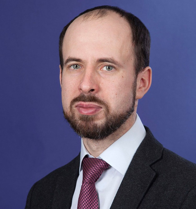 Владимир Лукин